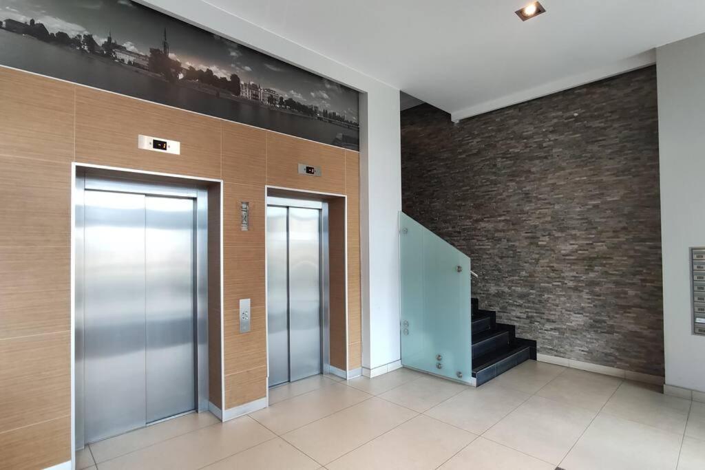 Widok & Parking Apartament